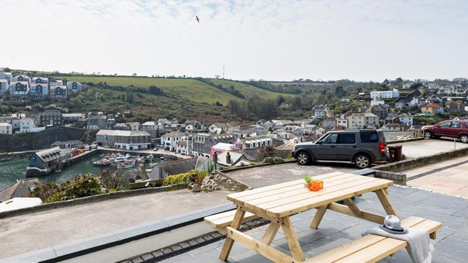 Hipnautic, Mevagissey, Sleeps 6 Vila Exterior foto